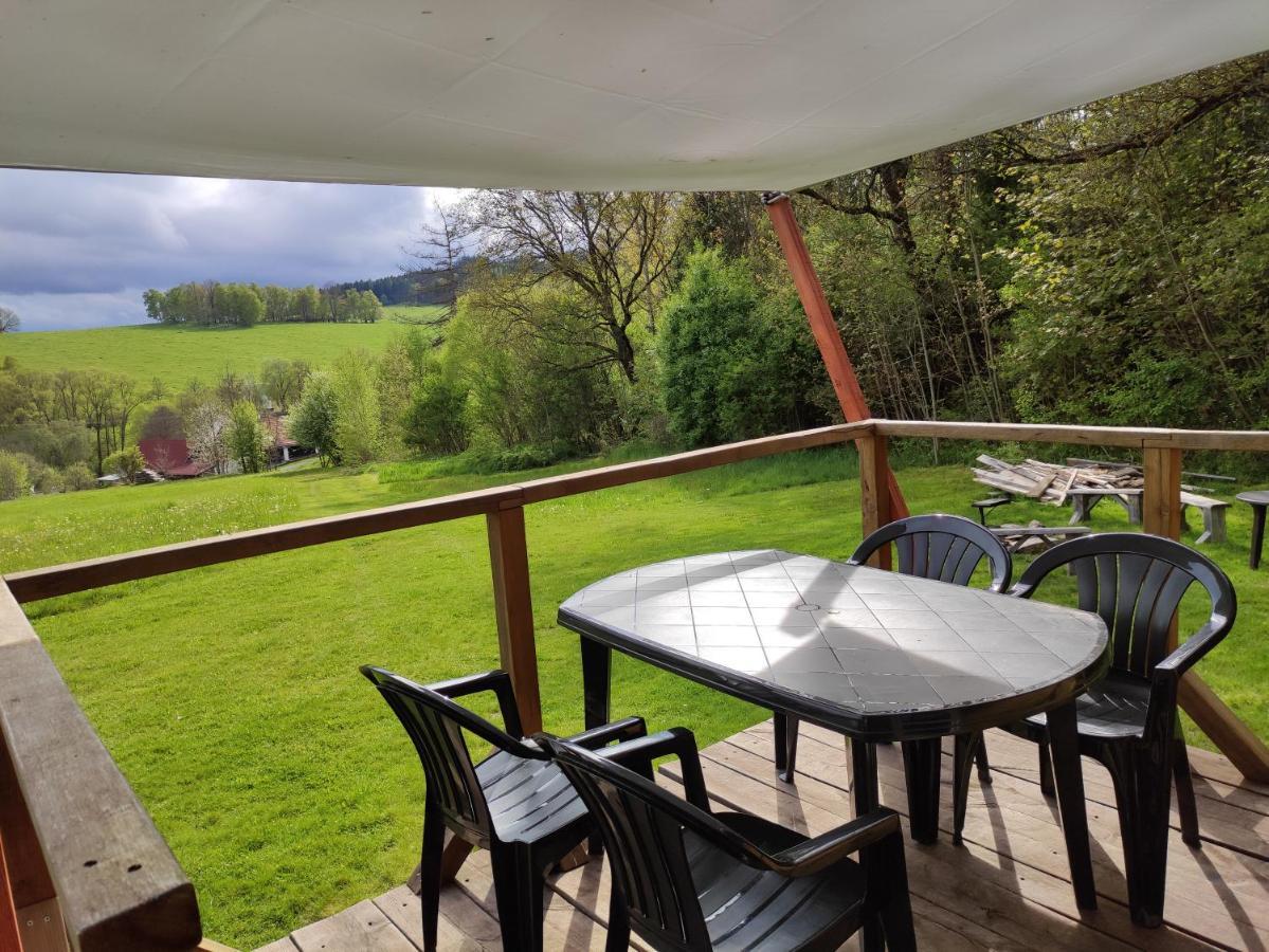 Holiday home Mobilni Dum Dolni Dvoriste